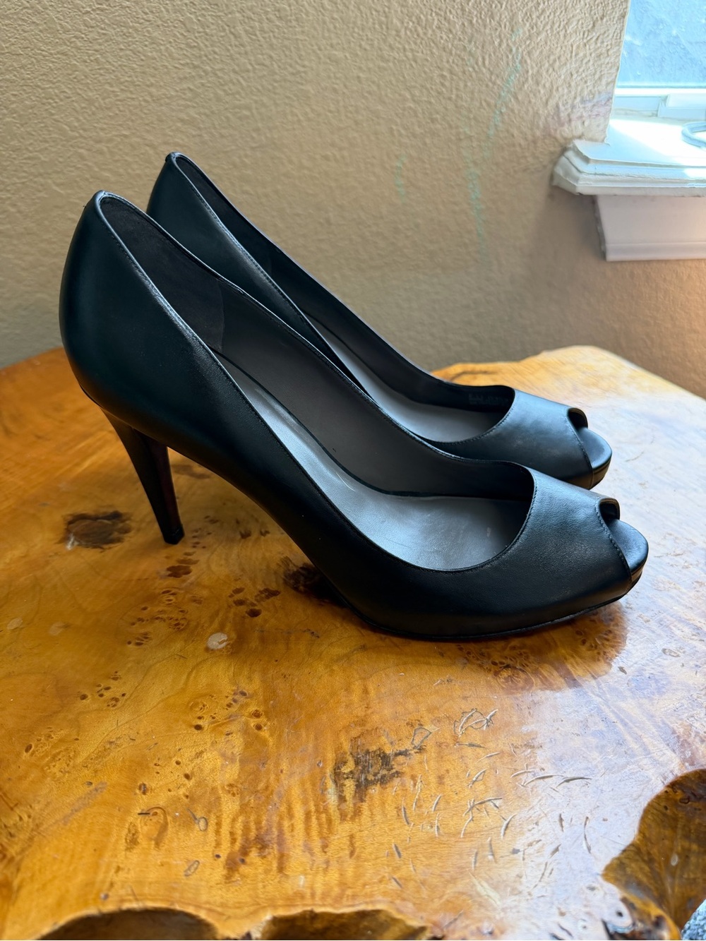 Cole Haan Women's Black Leather Peep-Toe nikeair Platform Pumps Size 9B